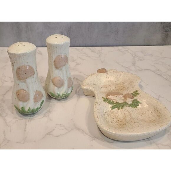 Mushroom Spoon or Tea Rest, Salt Pepper Shakers Retro Kitsch, Novelty Speckled - Picture 2 of 12